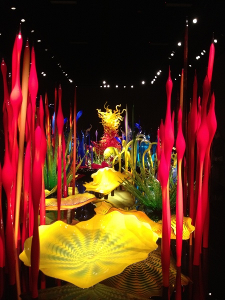 1.11-Travel Thursday - chihuly gardens