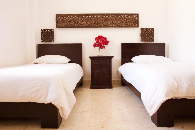 Casa-Om-Room-7-8-1-750x500_copy