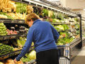 Grocery-shopper