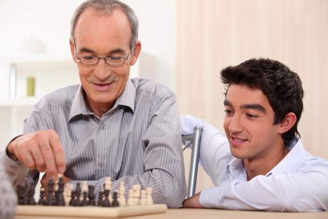 5-Benefits-Of-Social-Interaction-For-Seniors-With-Dementia_379_40117083_0_14103764_728