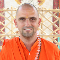 MM Swami Jasraj Puri