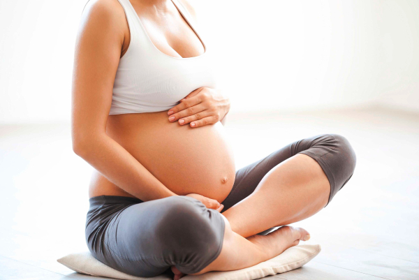 Pregnancy yoga 2_copy